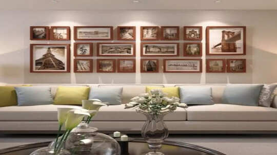 Significance Of Family Pictures In Vastu Shastra