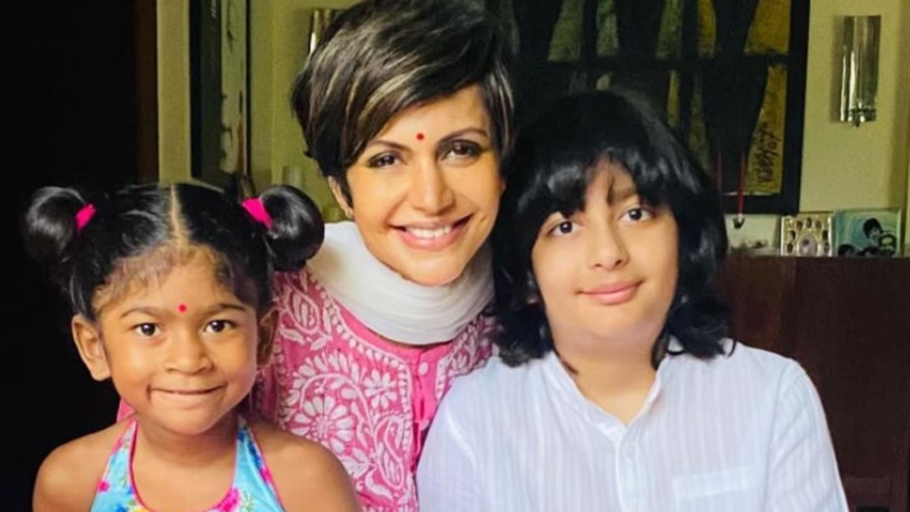 mandira bedi talks about postpartum depression in marathi