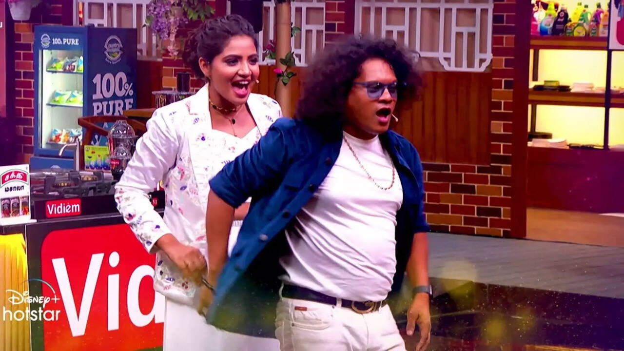  Cook With Comali Episode : ரசிசர்களுக்கு மற்றொரு சர்ப்ரைஸ்... மீண்டும் குக் வித் கோமாளி நிகழ்ச்சிக்கு வந்த பிரபலம்! 