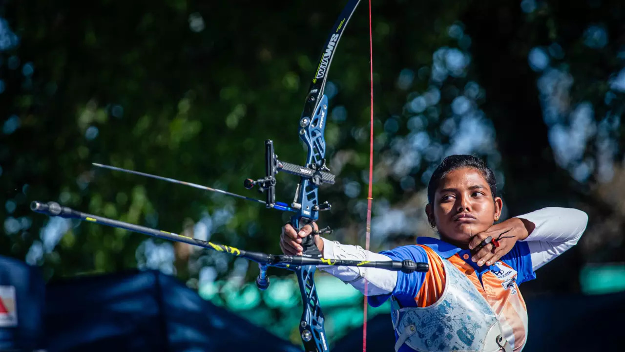 Final Olympic Qualifier: Ankita Bhakat Enters Quarters, Earns ...