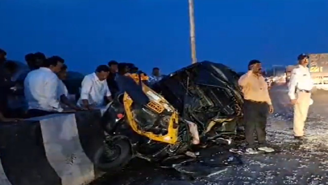 2 Indian Army Soldiers Killed, 6 Injured After Speeding Bus Collides With Auto-Rickshaw In Nagpur