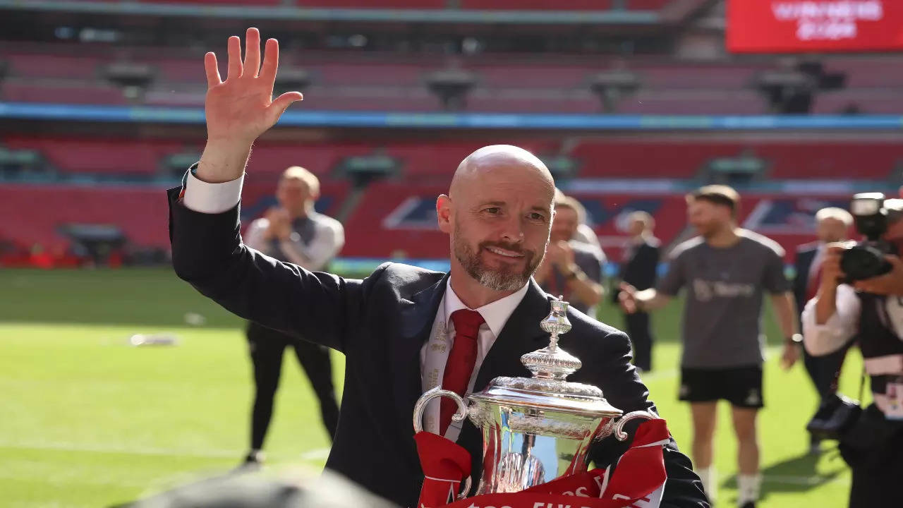 Erik ten Hag with the FA Cup trophy
