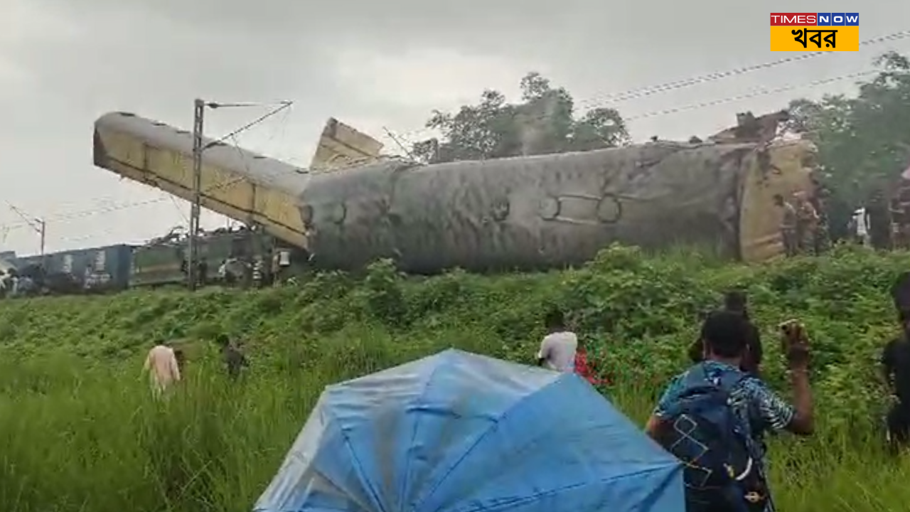 Kanchenjunga Express Accident after collision with goods train near jalpaiguri