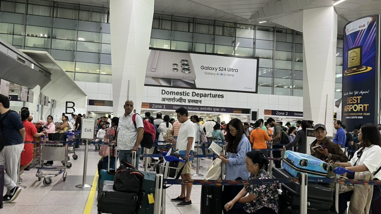 Delhi airport