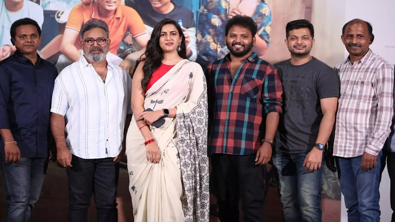 Niharika Konidela  With Committee Kurrollu team