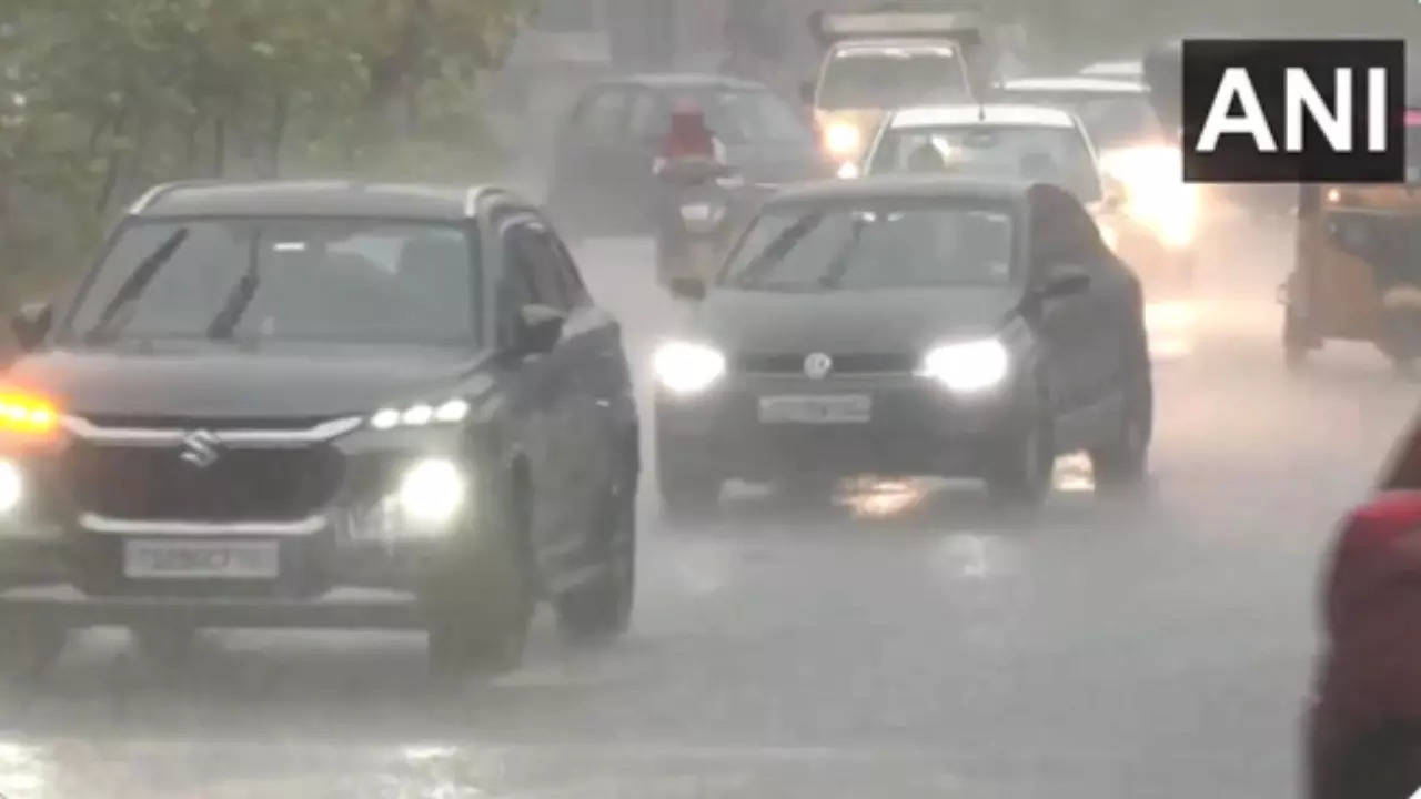rain and thunderstorm hit hyderabad as yellow alert issued for several areas: check weekly forecast
