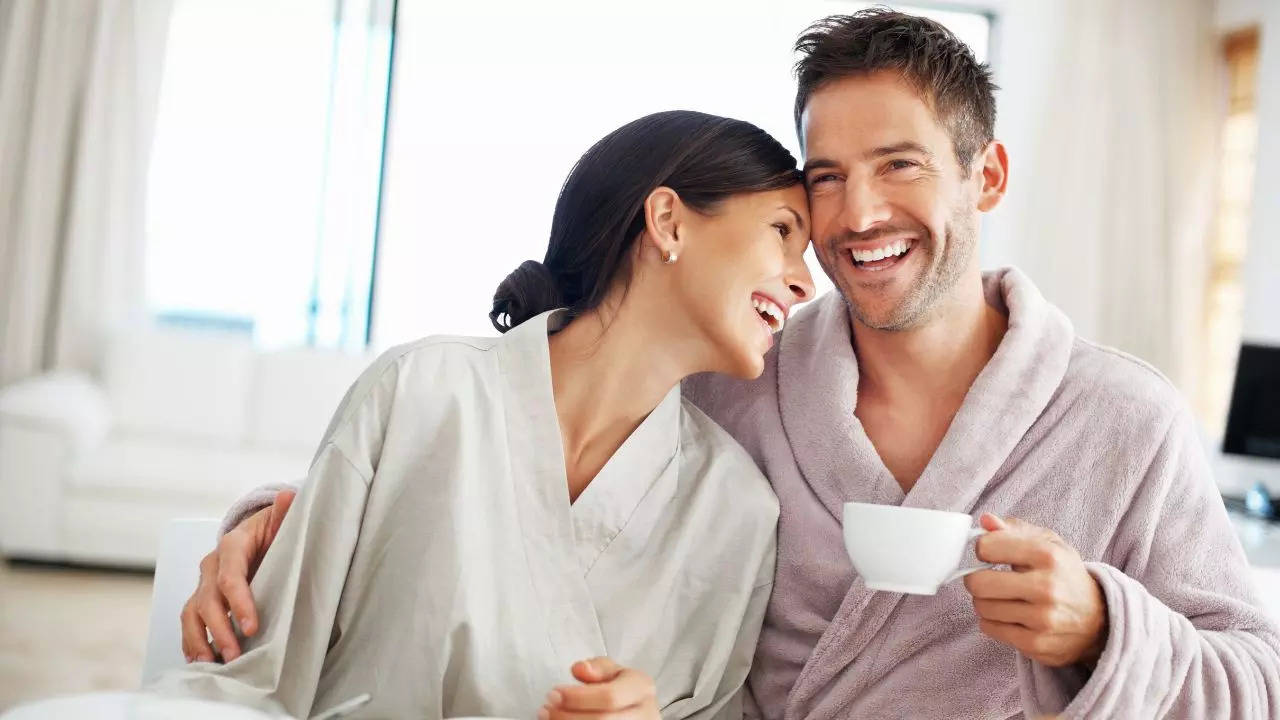 7 Morning Routine Ideas That Can Bring A Couple Closer To Each Other