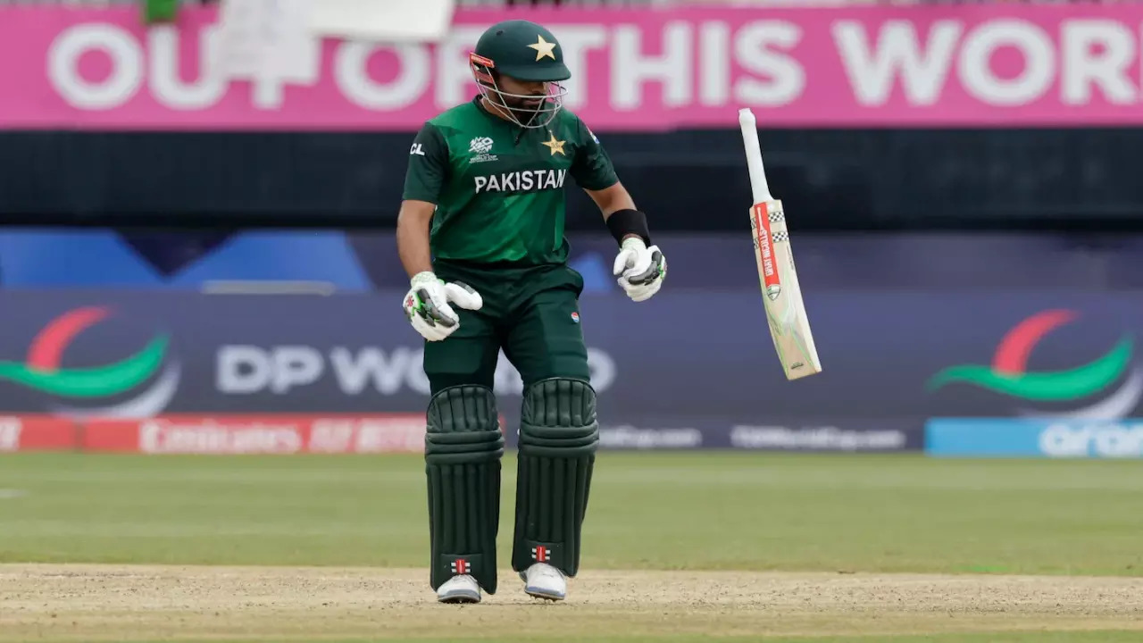 Babar Azam returns to the pavilion