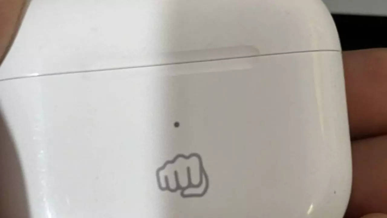 Man Engraves AirPods with Micromax Logo to Prevent Theft