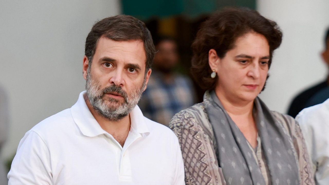 Rahul Gandhi with Priyanka Gandhi Vadra