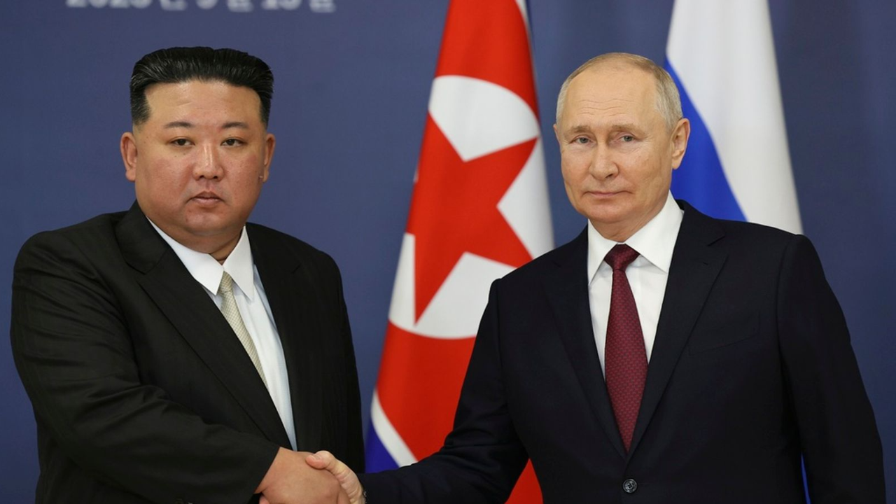 Putin with Kim Jong Un