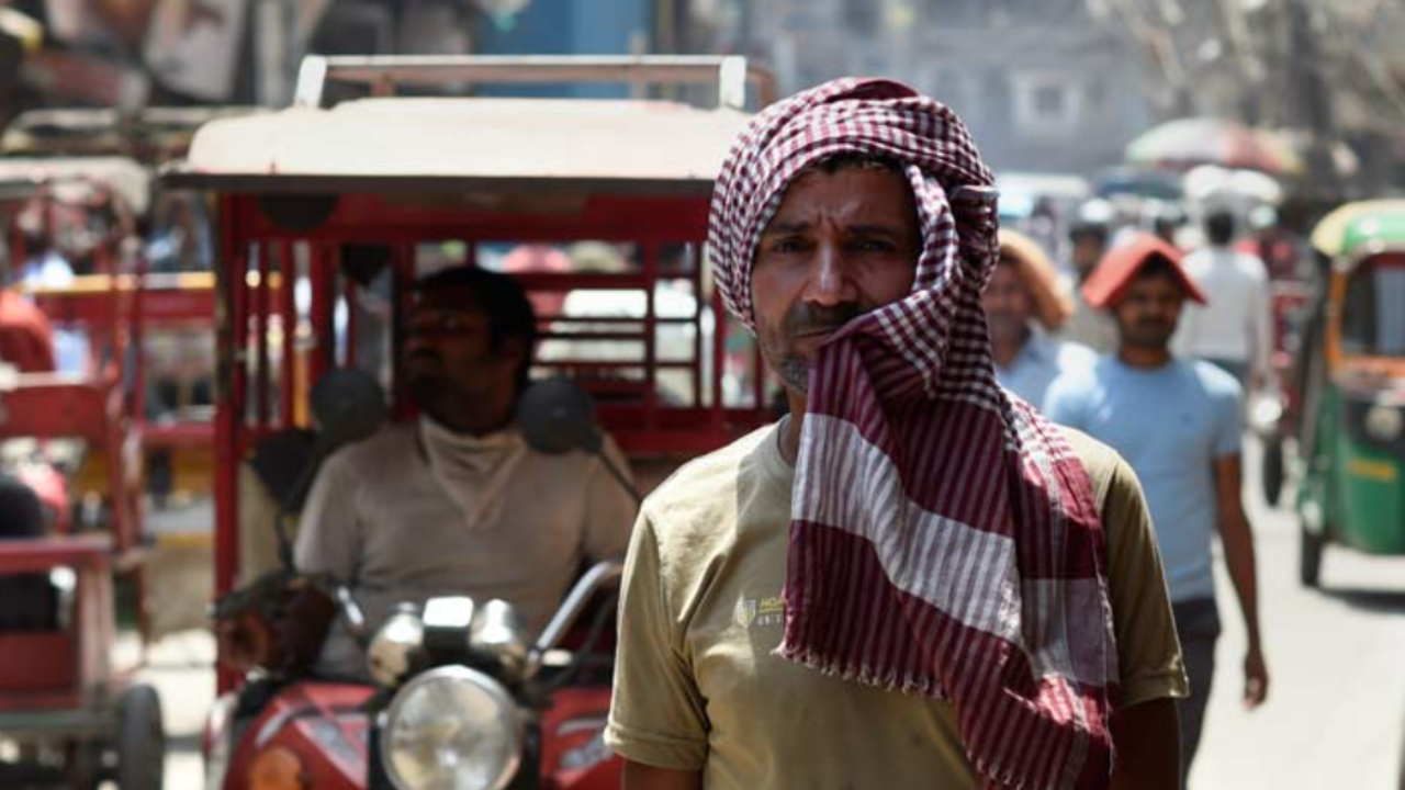 Delhi Breaks Record For Heatwave Temperatures