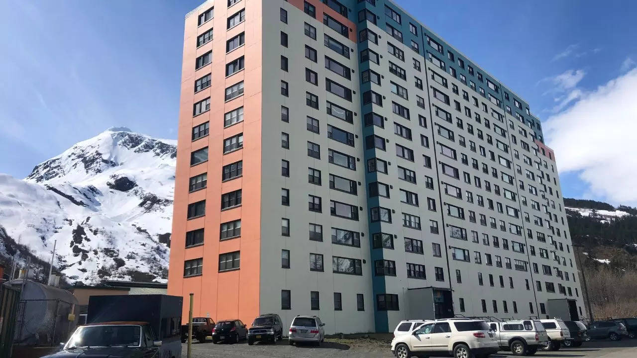 In This Alaskan Town, Almost All Residents Stay In This Building. Credit: Canva