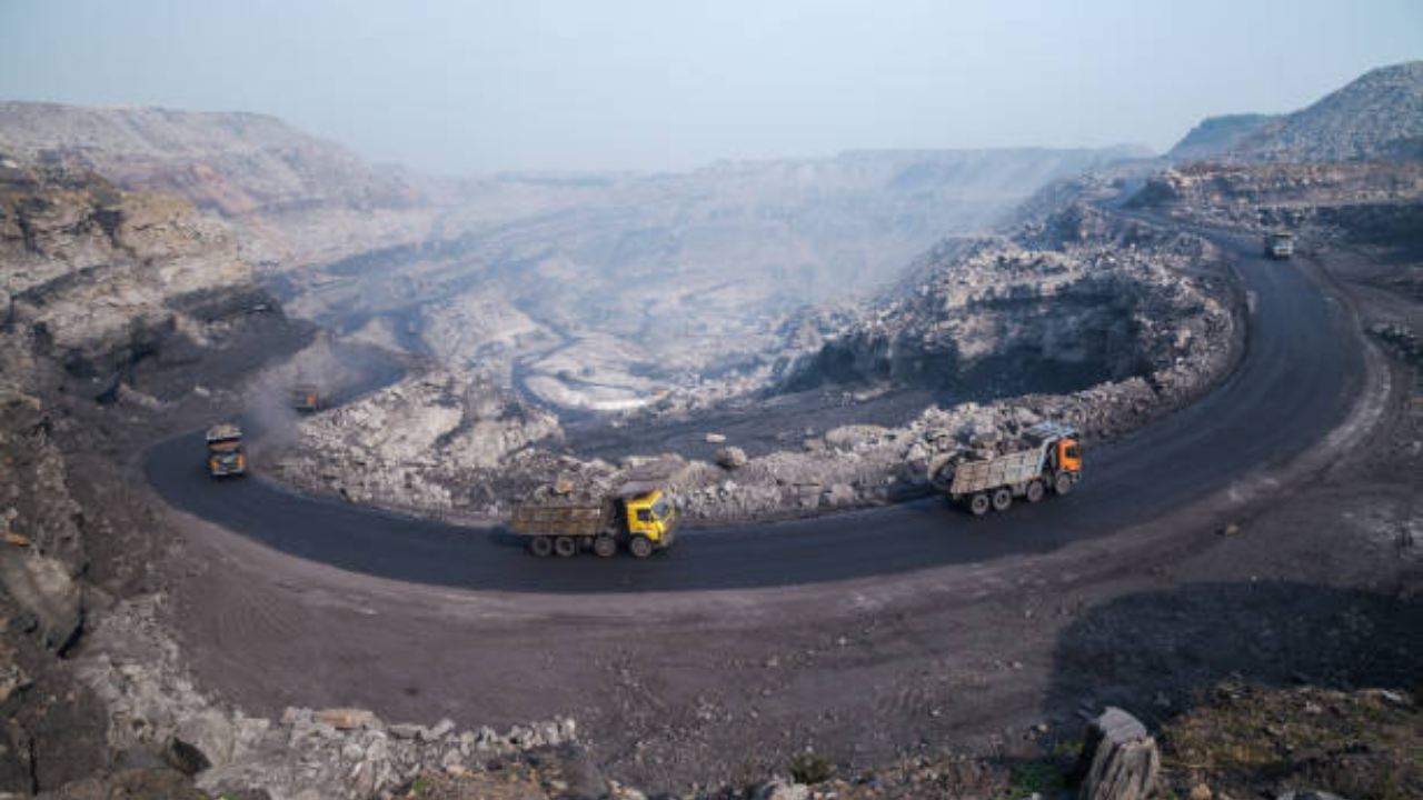 Coal India Partners with Private Sector for Revival of 23 Underground Mines