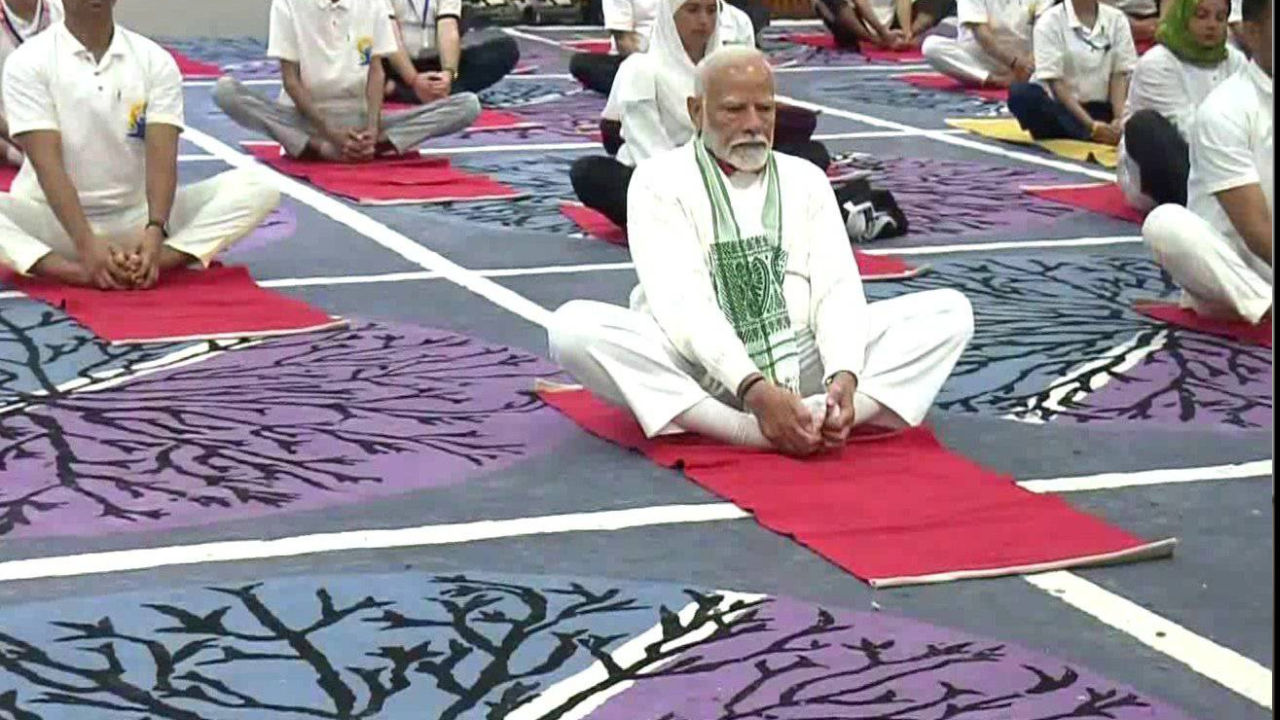 PM Modi Yoga