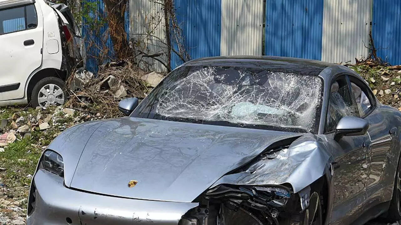 'victims' families are traumatised, but also think about teen...': bombay high court on pune porsche crash