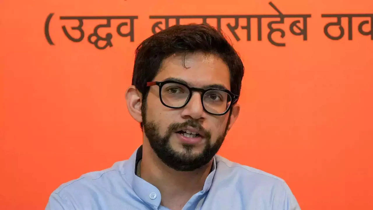 Aaditya Thackeray Demands CET Cell to Disclose MHT CET Toppers, Raises Concerns Over Scores