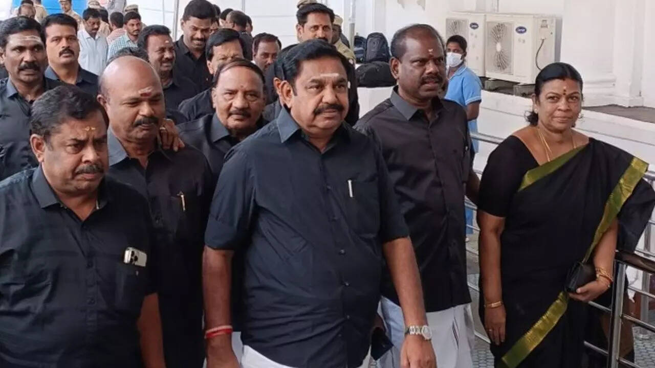  மருத்துவமனையில் கள்ளச்சாராய விஷமுறிவு ஊசி இல்லை - எடப்பாடி பழனிசாமி குற்றச்சாட்டு 