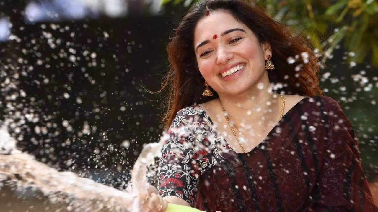 Tamannaah Bhatia In A Still From Aranmanai 4