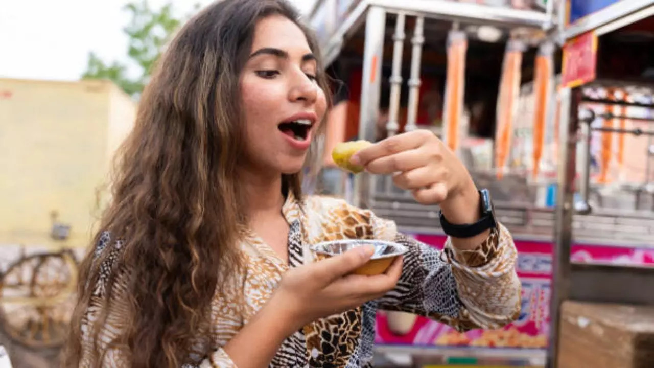 Avoid eating street food in monsoon