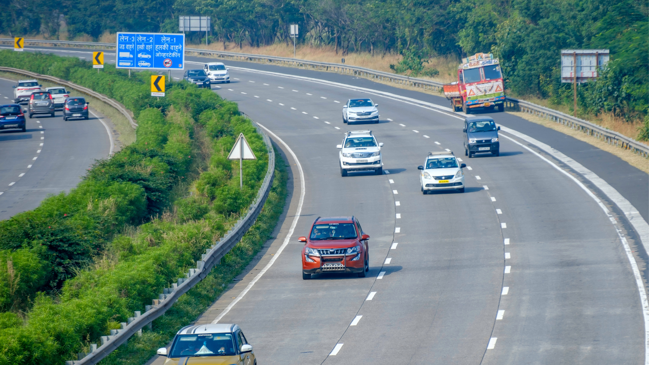 mumbai-pune 'missing link' project deadline extended to march 2025; details