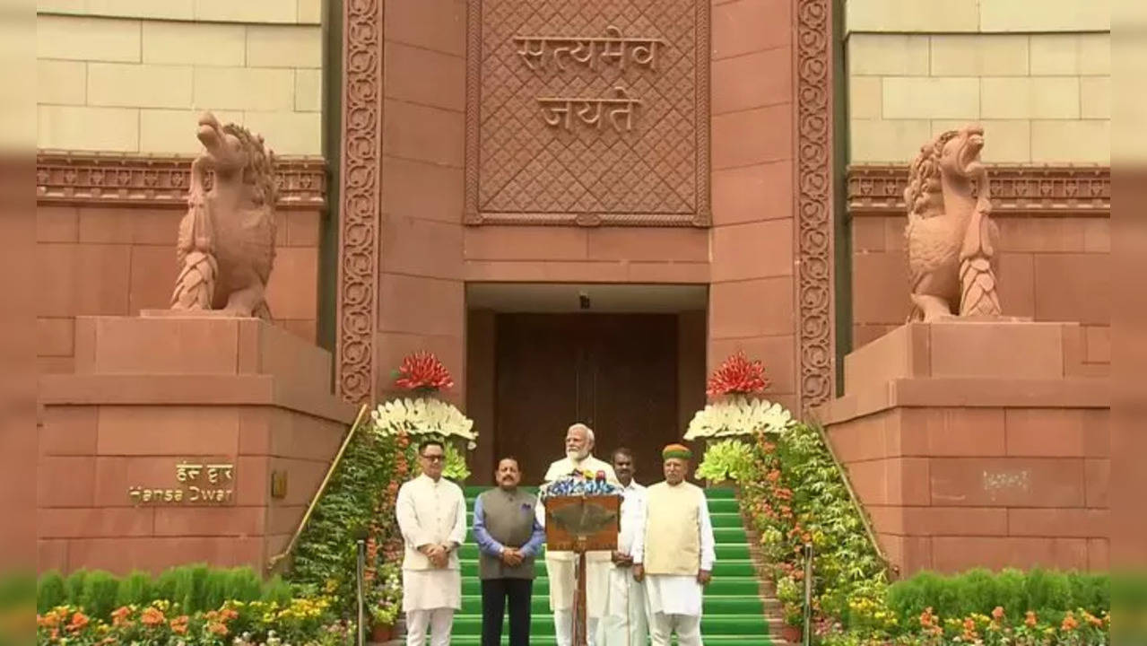 Ahead of the first session of 18th Lok Sabha, PM Modi thanks people for historic third term