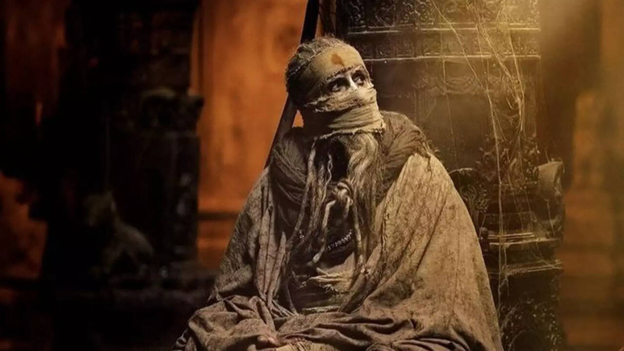 Kalki 2898 AD Movie: Amitabh Bachchan's Ashwatthama And The Mahabharata Connection | Times Now