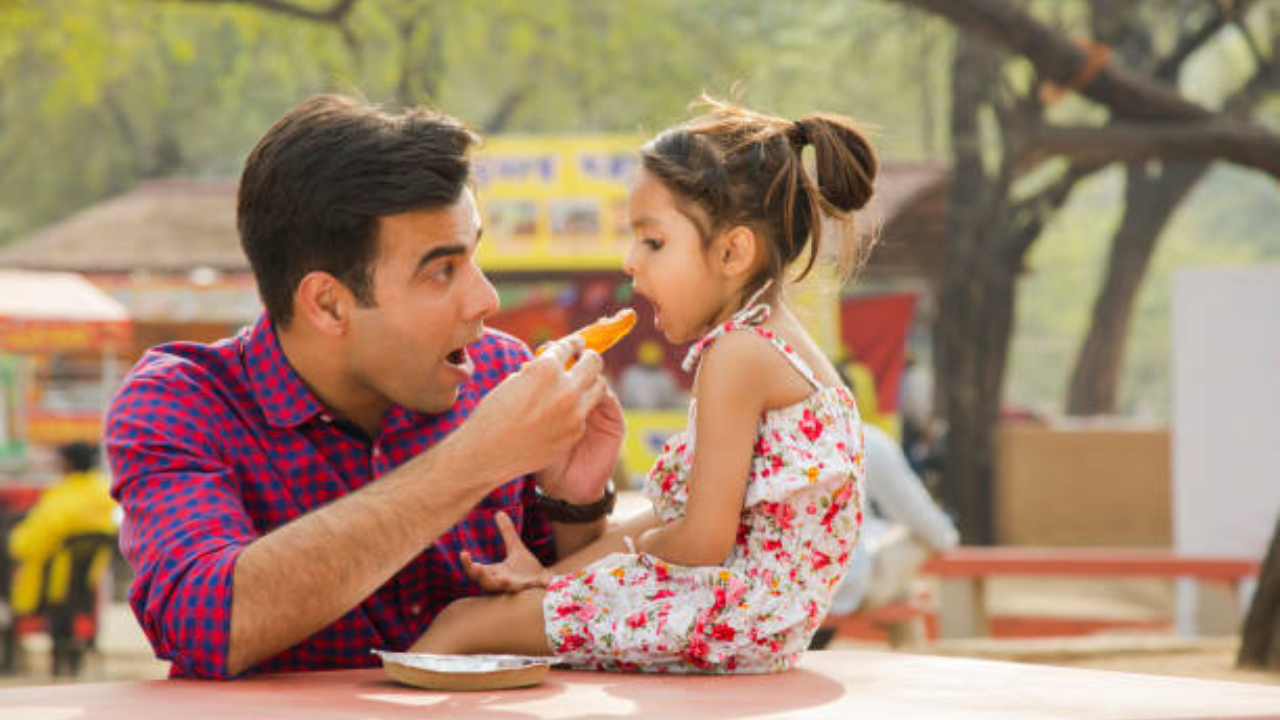 why does child eat so slowly parenting tips