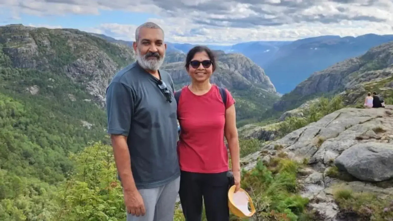 SS-Rajamouli with wife Rama