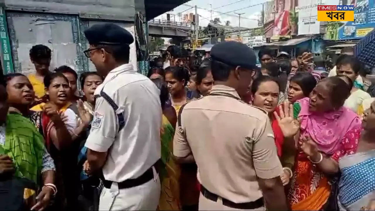 Child Trafficking West Bengal woman caught with a child in birati station