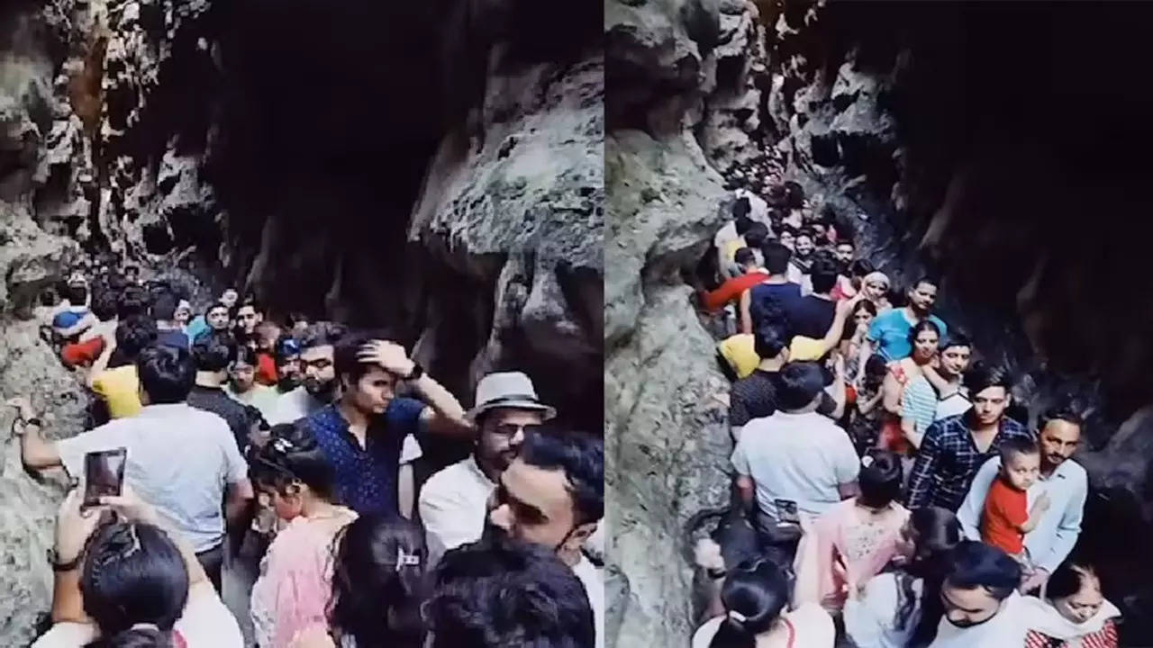 Dehradun Crowd Video (Photo: Instagram)