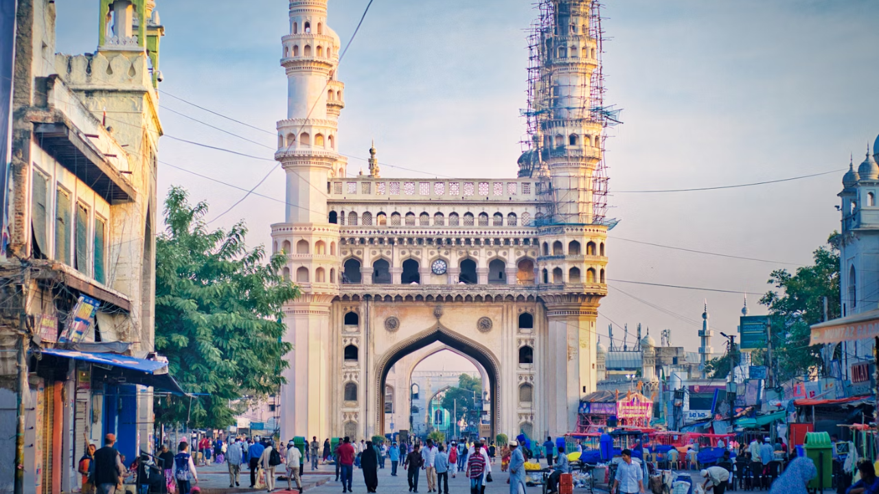 andhra vs telangana over buildings in hyderabad days after city ceased to be joint capital