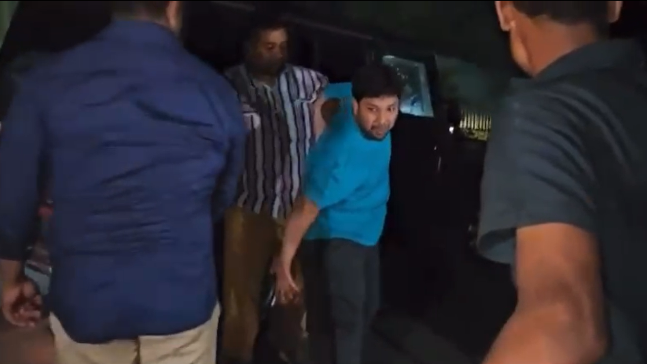 video: hyderabad cops use lathi on man driving without number plate, using illegal siren