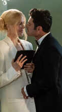 A Family Affair Movie Review Nicole Kidman Zac Efrons Rom-Com Is Ordinary Stays Within Hollywood Bubble
