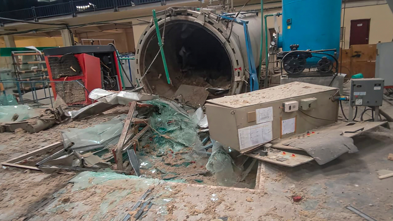 5 killed, 15 injured after explosion at glass factory in telangana's shadnagar rangareddy