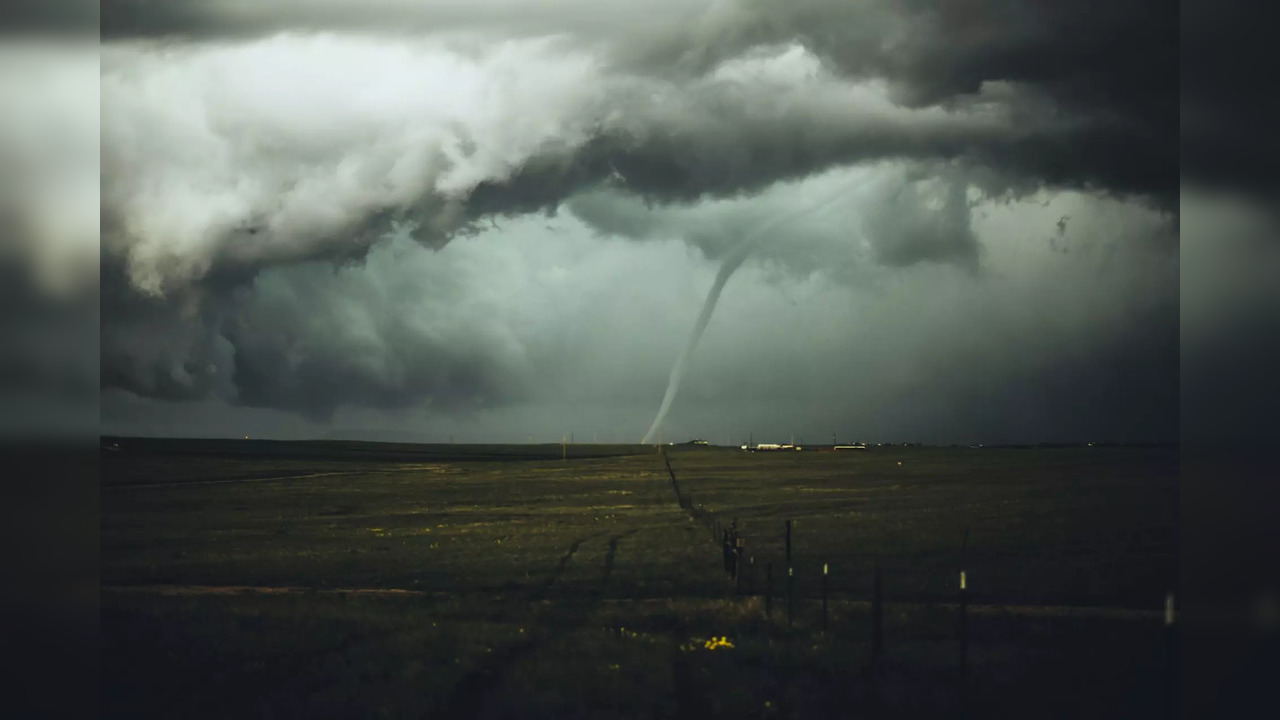 Tornado In Osage City? Twister Crosses Reading, Kansas' Lyon County On Alert