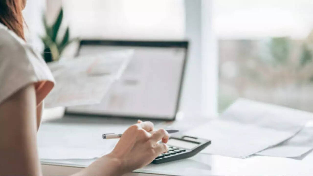 delhi ca's advice on self-filing itr sparks debate among taxpayers: ‘don't be penny wise’