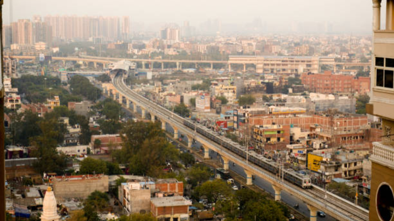 mumbai metro-1 acquisition: why maharashtra govt backed out of r-infra's share buyout in 3 months?