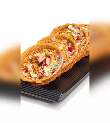 Ghewar To Kheer Pua- 15 Monsoon Food From India To Try During Rainy Season