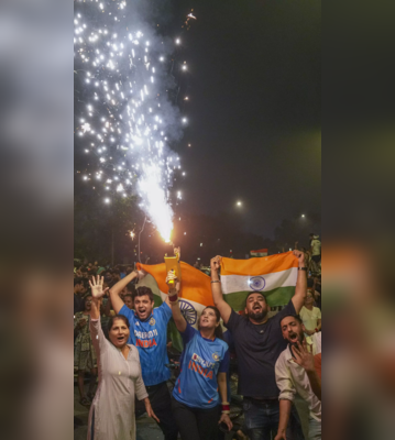 Firecrackers Dhol  Joy India Celebrates T20 World Cup Win