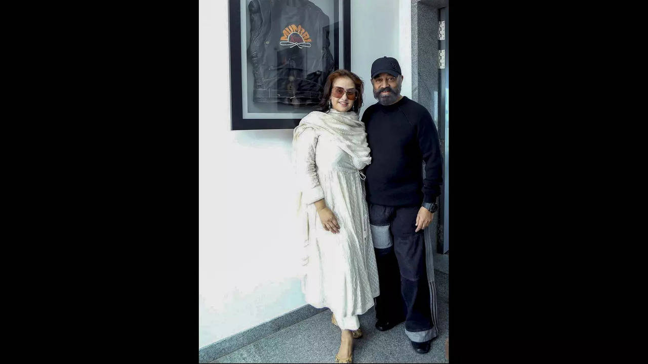 Manisha Koirala with Kamal Haasan