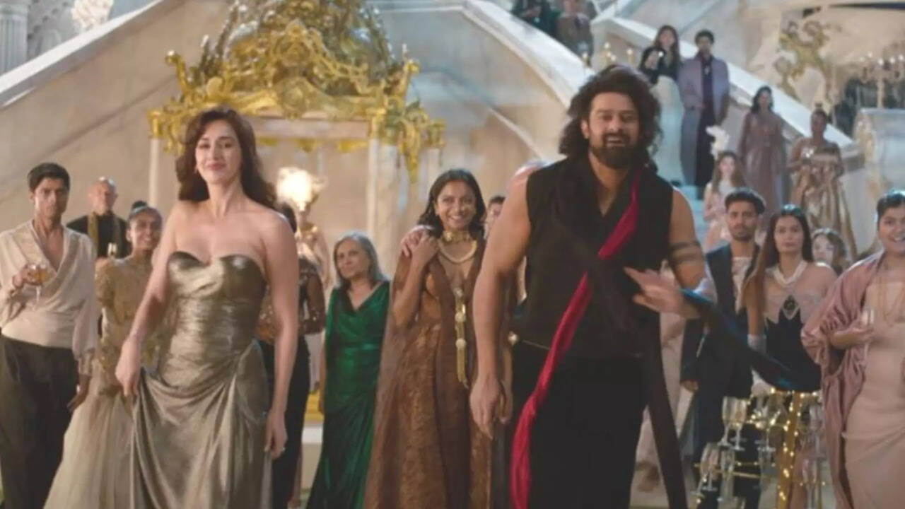  கல்கி 2898 AD படத்தின் பிரம்மாண்டமான வீடியோ பாடல் வெளியானது! 