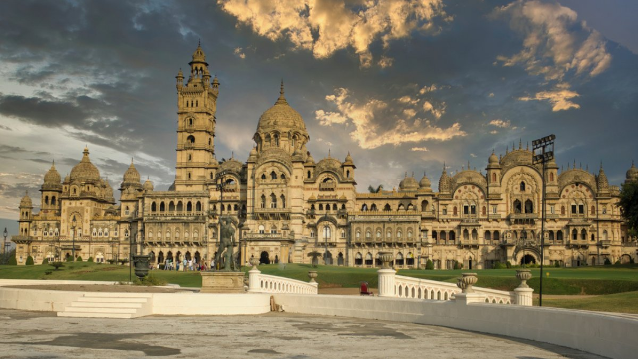 Laxmi Vilas Palace