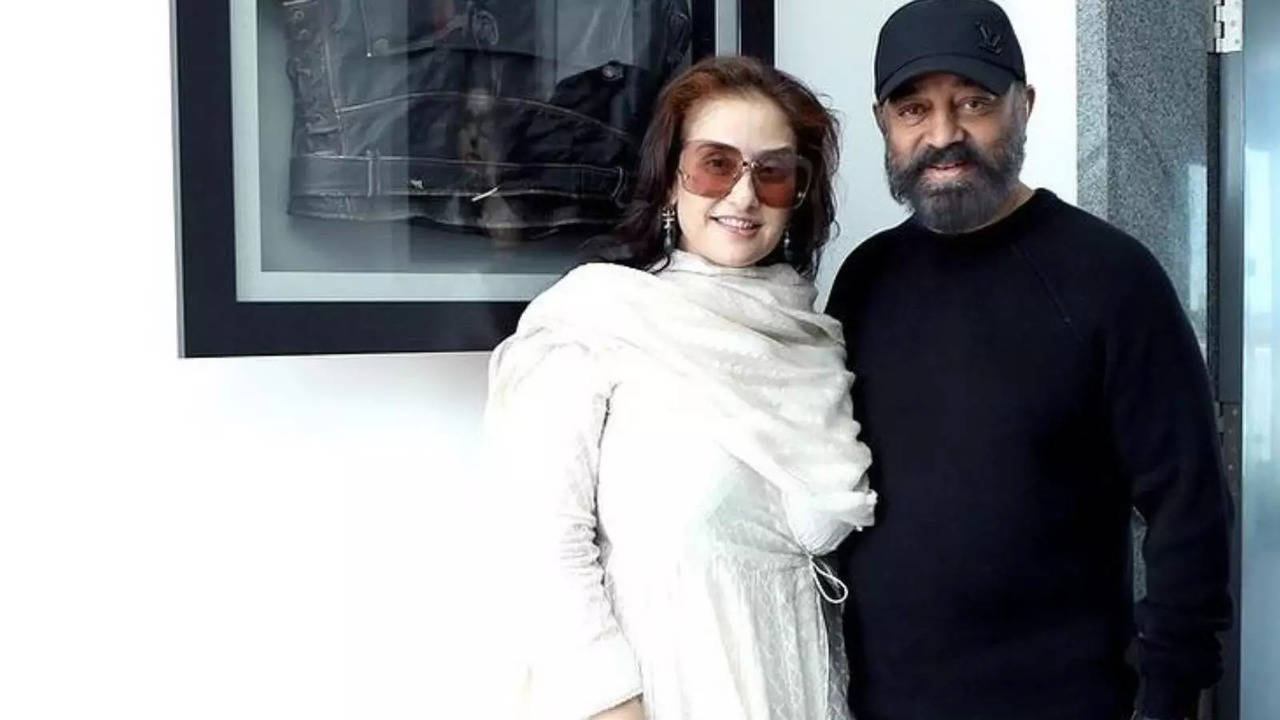Manisha Koirala With Kamal Haasan