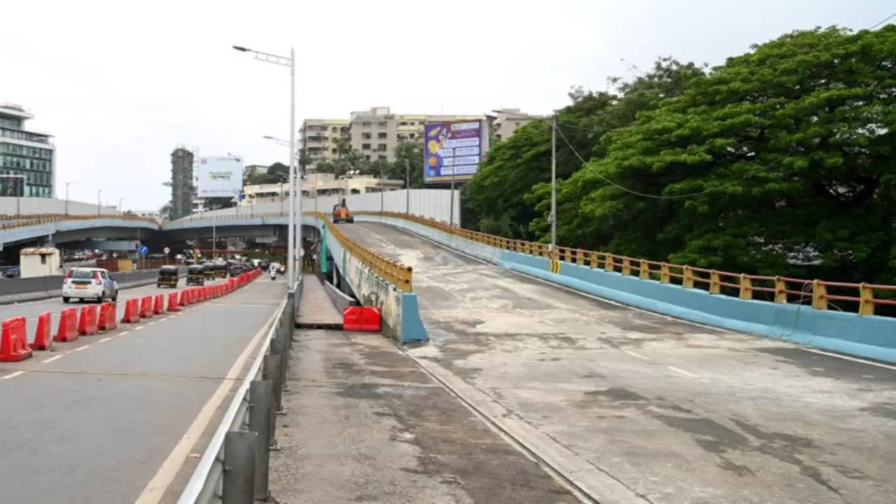 Gokhale Bridge