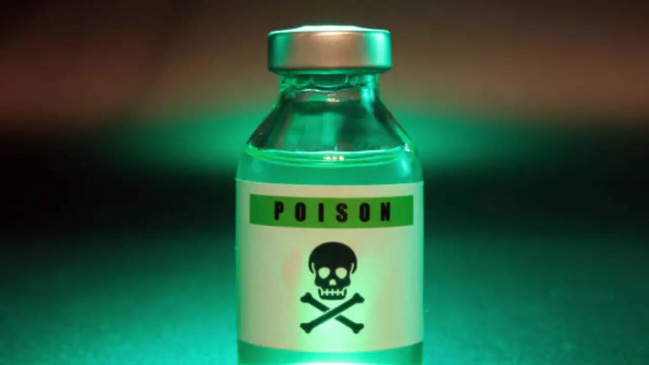 bengal woman consumes phenyl after 'insaaf sabha' by kangaroo court, dies