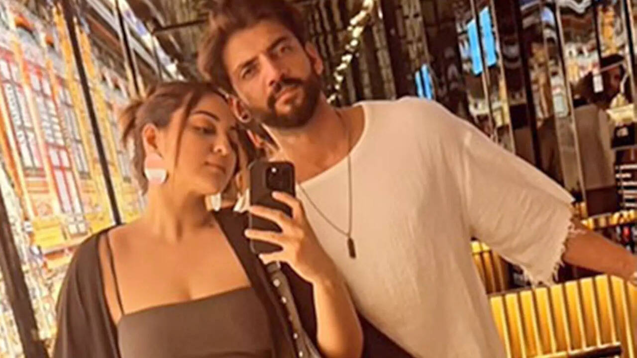 sonakshi sinha is laughing while trying to shout at hubby zaheer iqbal. see adorable exchange