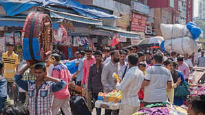 HC Raps BMC Maharashtra Govt Over Hawkers Occupying Streets Says No Place For People To Walk