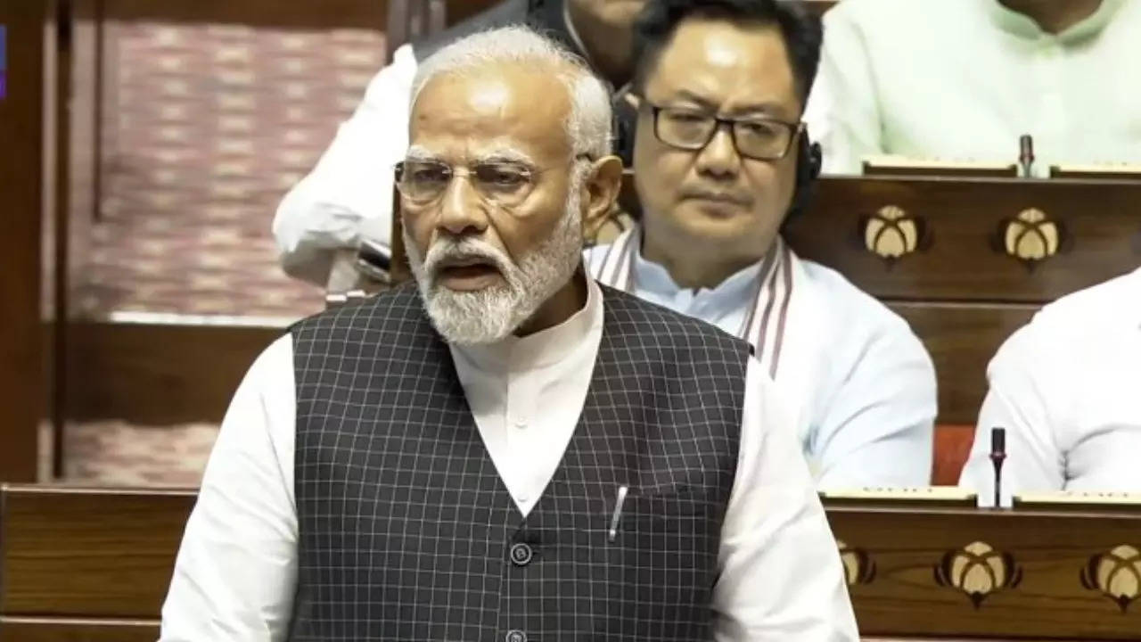 PM Modi In Rajya Sabha.