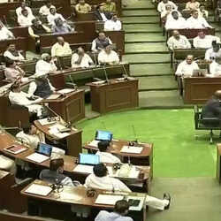 Talibani Fatwa Shinde Sena MLA Calls To Revoke Mumbai Colleges Decision To Ban Jeans T-Shirt